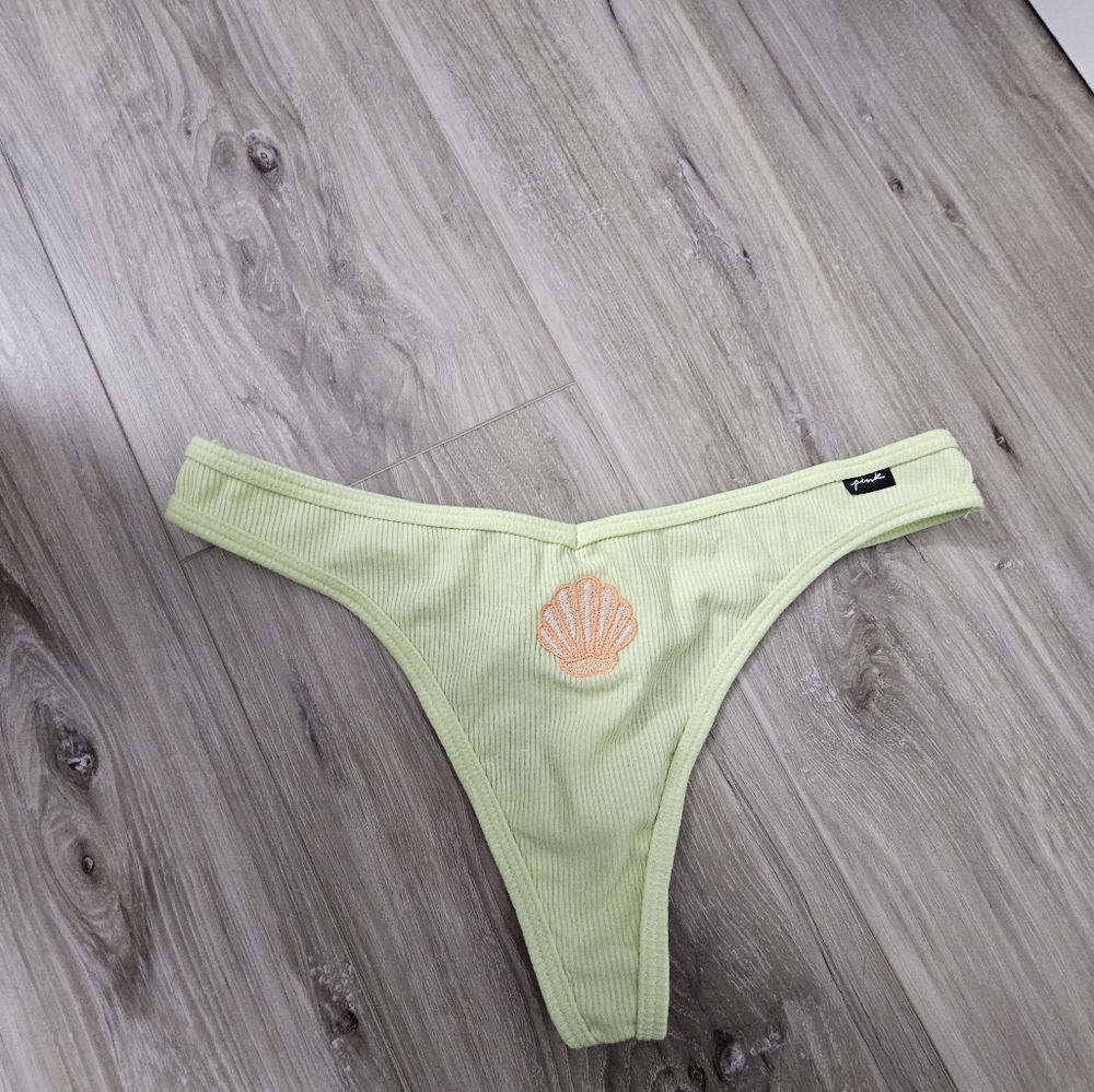 NWT PINK vivtorias Secret Panty Sz L